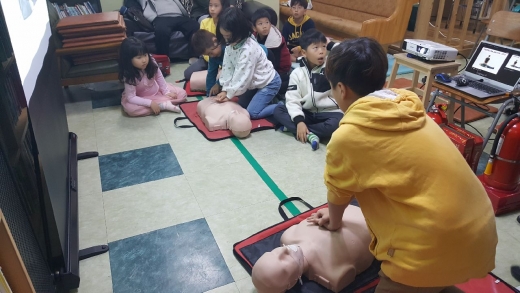 응급처치교육. / 사진제공=경기도