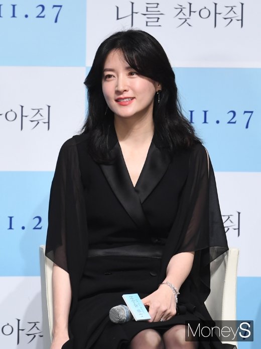 [머니S포토] 이영애, 변함없는 청순 미모