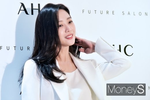 [머니S포토] 예쁨 뭍어나는 조보아