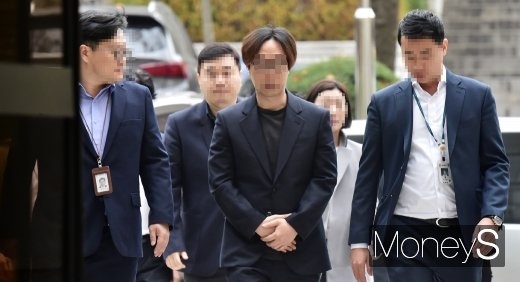 [머니S포토] 프로듀스X101 PD 영장실질심사 출석