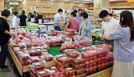 aT, 우수 농산물 직거래 인증사업장 모집 “지역 우수 로컬푸드직매장, 인증에 도전하세요!”
