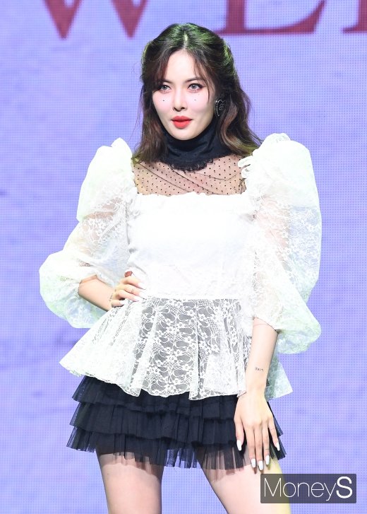 [머니S포토] 현아 '패왕색 눈빛'