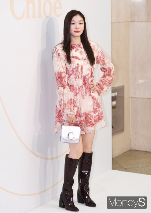 [머니S포토] 김연아, 확 달라진 비주얼