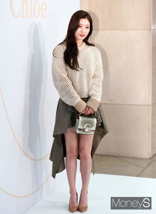 [머니S포토] 다이아 정채연, 다이어트 자극하는 비주얼