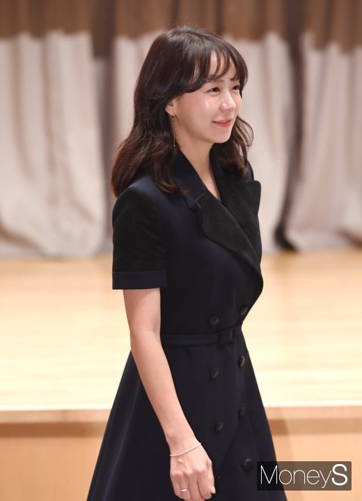 [머니S포토] 심이영, 변함없는 동안 미모