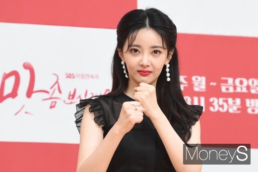[머니S포토] 맛 좀 보실래요 한가림, '싸우자'