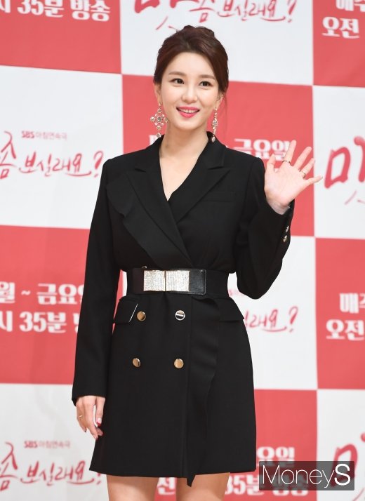 [머니S포토] 이슬아, 돋보이는 청순 비주얼