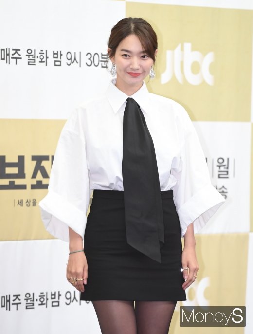 [머니S포토] 신민아, 미모의 초선의원