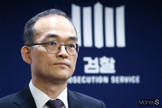 문무일 전 검찰총장. /사진=임한별 선배
