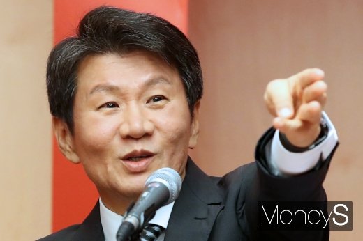 [머니S포토]아시아나 품은 정몽규 HDC회장 