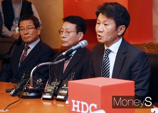 [머니S포토] 정몽규 HDC 회장 