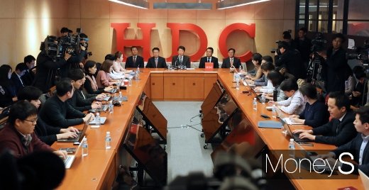 [머니S포토] 범 현대家 아시아나 품고 항공업 재진출