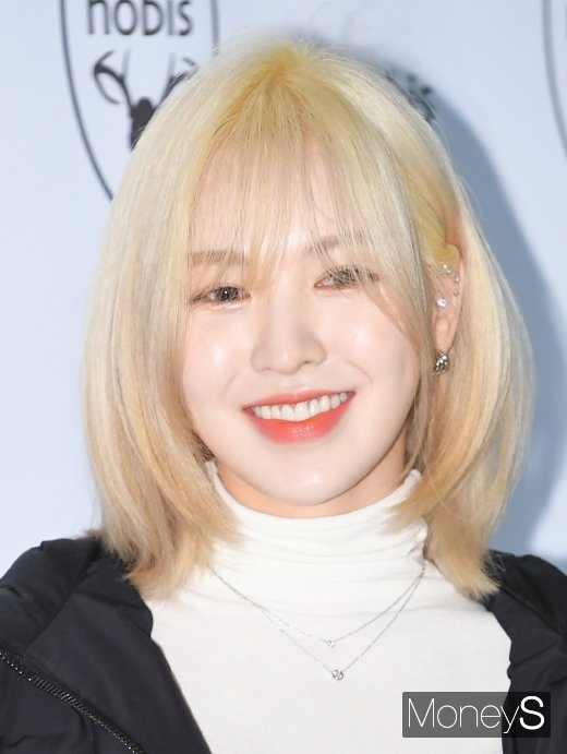 [머니S포토] 레드벨벳 웬디, 금발의 엘프미