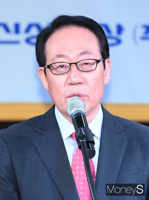 [머니S포토] 정연보 회장의 인사말
