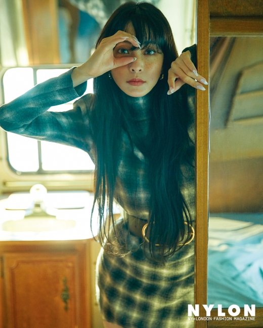 ©나일론(NYLON)