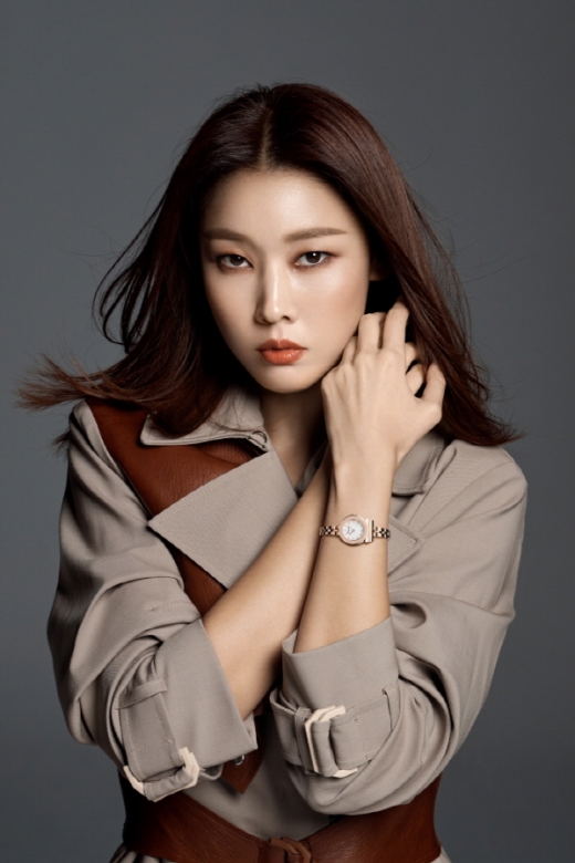 [★화보] 한혜진, 톱모델의 강렬+시크한 눈빛