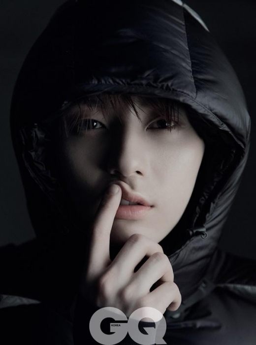 [★화보] 뉴이스트 황민현, 조각같은 미모