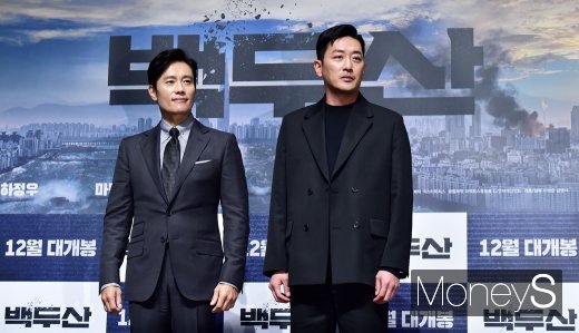 [머니S포토] 이병헌-하정우, 한자리에서 만난 천만배우