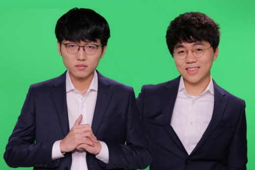 KBS바둑왕전에서 첫 결승대결을 펼치는 신진서(왼쪽) 9단과 신민준 9단. /사진제공=한국기원