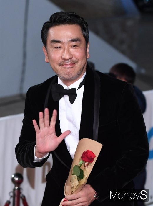 [머니S포토] 류승룡 '상큼한 천만요정'