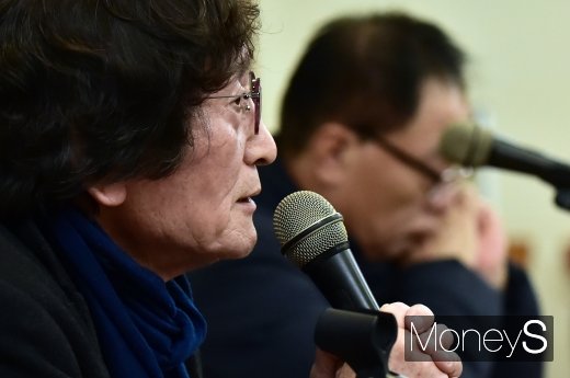 [머니S포토] 스크린 독과점 비난하는 정지영 감독