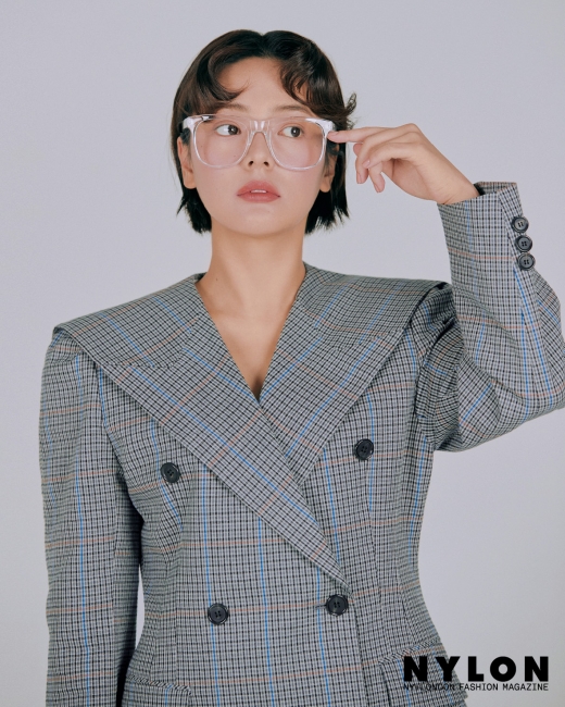 ©나일론(NYLON) 