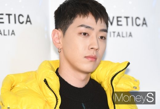 [머니S포토] 그레이, 미소년 비주얼