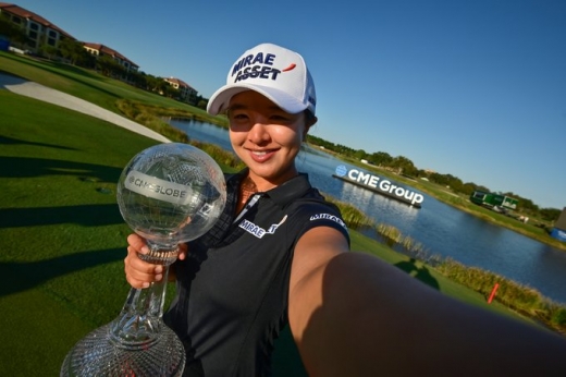 25일 미국 플로리다주 네이플스의 티뷰론 골프클럽(파72)에서 열린 LPGA CME 투어 챔피언십 4라운드에서 우승을 차지한 김세영. /사진=LPGA 공식 SNS