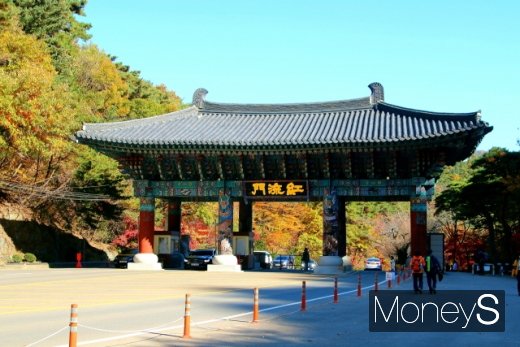해인사 일주문인 홍류문. /사진=박성기 여행 칼럼니스트
