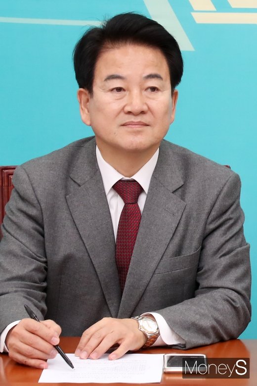 [머니S포토] 정동영 민평당 대표, 연동형비례대표제 촉구 간담회 참석