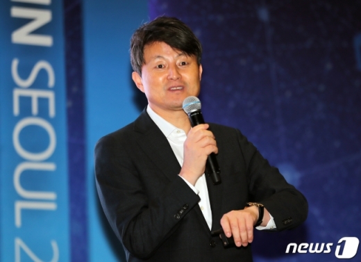 검찰, '뇌물수수 혐의' 유재수 구속영장 청구(속보)