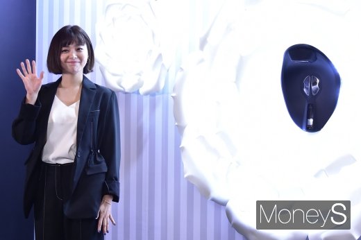 [머니S포토] 이지케이7 론칭 행사 참석한 이영은