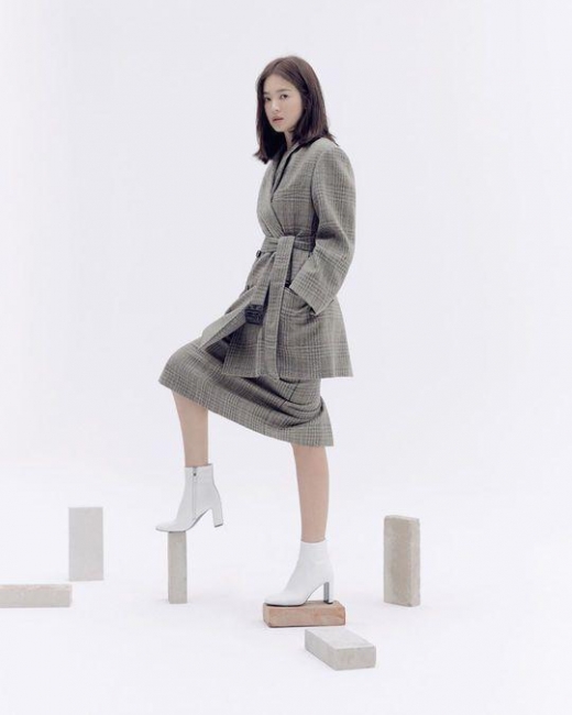 [★화보] 송혜교, 20대 같은 B컷 6장