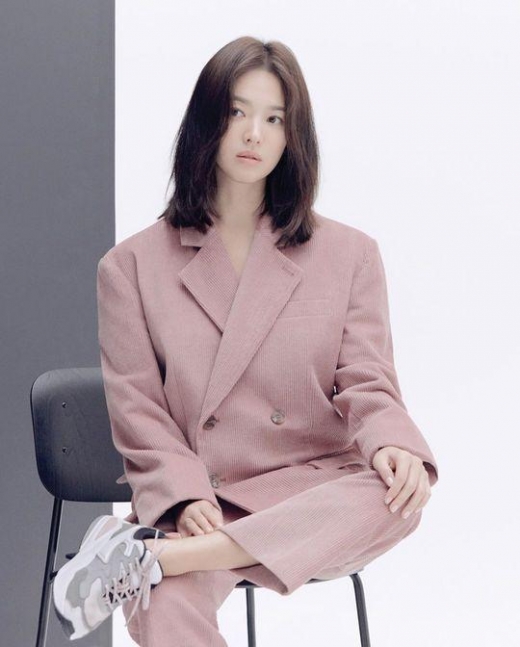 [★화보] 송혜교, 20대 같은 B컷 6장
