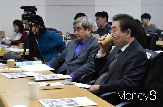 [머니S포토] 새로운 광화문광장 조성 토론 참석한 박원순 시장