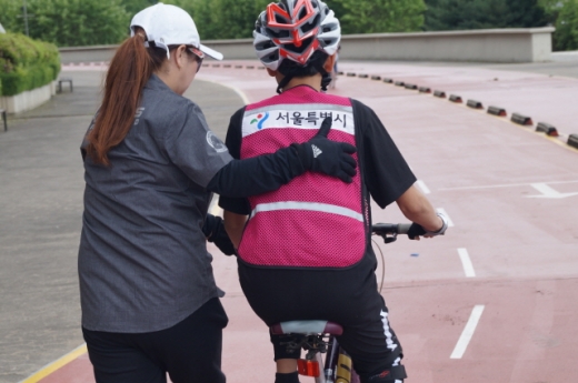 자전거 시민교육에 참가한 시민. /사진=대한자전거연맹