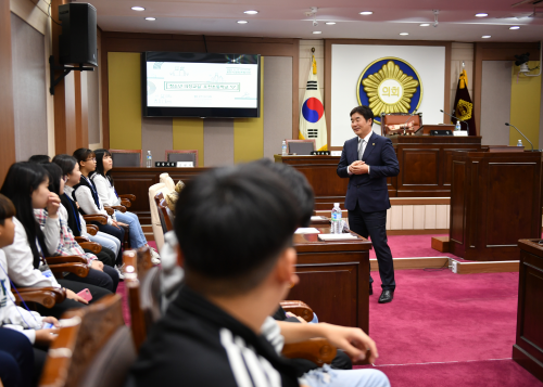 포천시의회, 청소년 의정교실. / 사진제공=포천시의회