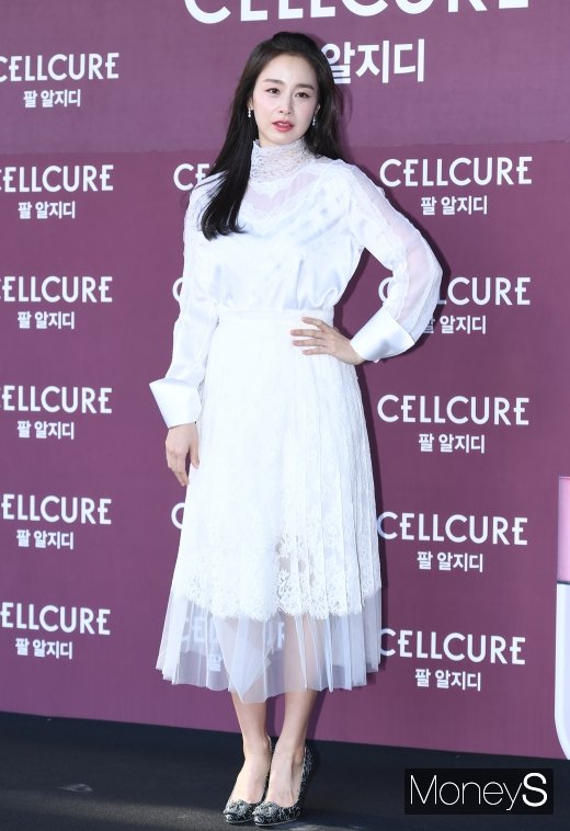 [머니S포토] 김태희, 감탄사 절로 나오는 비주얼
