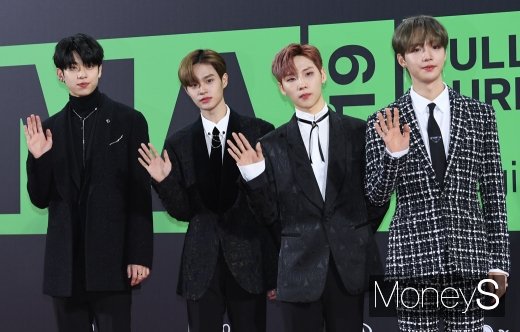 [머니S포토] 에이비식스(AB6IX) '여심저격 잘생김'
