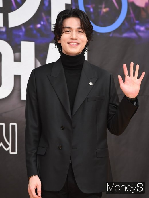 배우 이동욱이 4일 오후 서울 양천구 목동 SBS사옥에서 열린 SBS 예능 '이동욱은 토크가 하고 싶어서' 제작발표회에 참석해 포즈를 취하고 있다. /사진=장동규 기자