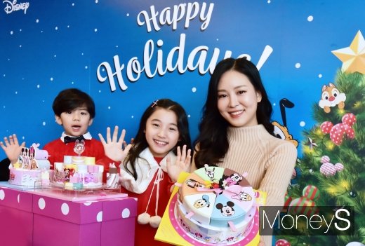[머니S포토] 배스킨라빈스·디즈니 컬래버, 해피 홀리데이 캠페인 진행