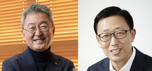 진교원 SK하이닉스 개발제조총괄(왼쪽)과 진정훈 글로벌 디벨롭먼트 그룹 담당. /사진=뉴스1