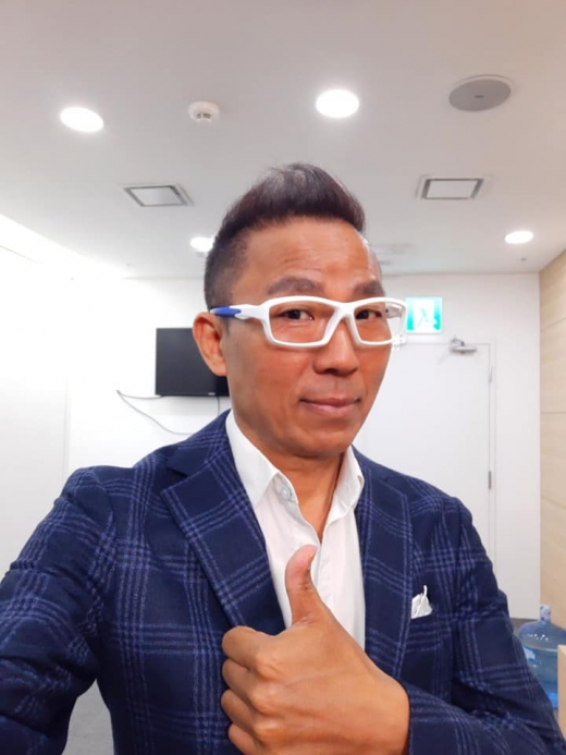 개그맨 겸 가수 김철민. /사진=김철민 페이스북