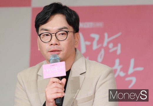 [머니S포토] '사랑의 불시착' 이정효 감독