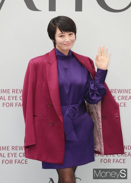 [머니S포토] 김혜수, 빛나는 동안 비주얼