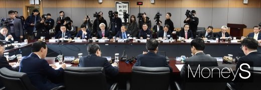 [머니S포토] 금융위, 시중은행장 간담회 개최