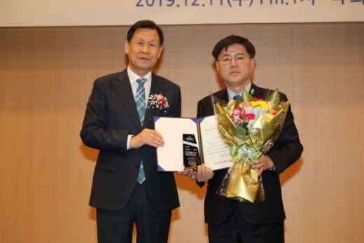 한대희 군포시장, ‘제4회 2019 대한민국 공공정책대상’ 수상. / 사진제공=군포시