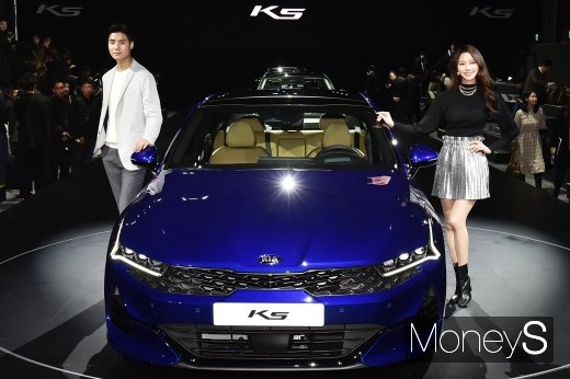 [머니S포토] 기아차 신형 K5, SUV '기' 살린다