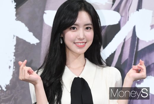 [머니S포토] 진세연 '하트 뿅뿅'