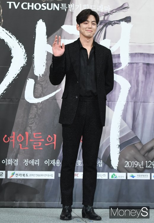 [머니S포토] 김민규 '내가 바로 왕이다'